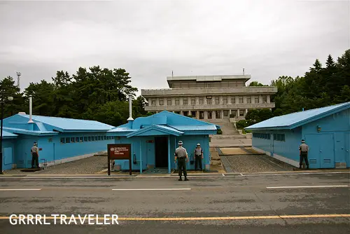 dmz border photo, visiting the dmz, things to see in seoul, cool things to do in seoul, seoul trip planning