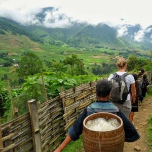 sapa valley trekking, trekking sapa, trekking in vietnam, trekking tours vietnam, sapa homestay, tavaan village homestay, hmong village sapa valley