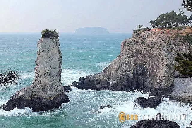 Top 8 Things to Do on Jeju Island, sex museum jeju island, jeju island attractions, jeju island museums, travel jejudo, travel jeju, jeju island tourism, natural attractions jeju, odoelgae rock jeju