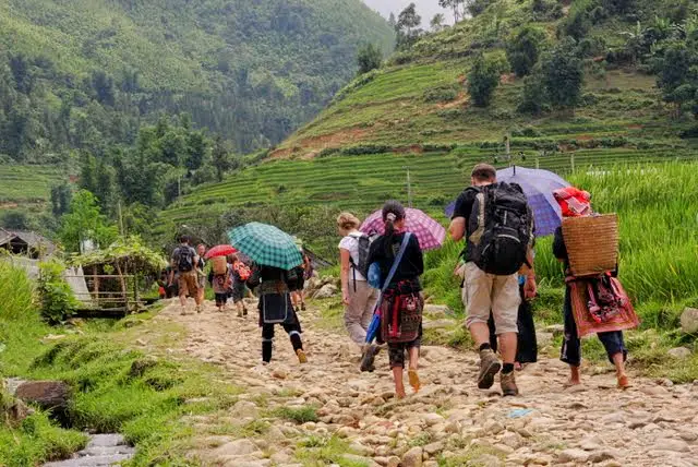 hmong guides, sapa valley trekking, trekking sapa, trekking in vietnam, trekking tours vietnam, sapa homestay, tavaan village homestay, hmong village sapa valley