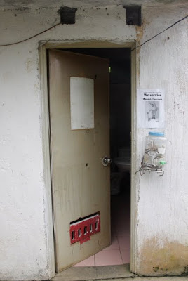 World's Worst Toilets: Sapa Roadside Toilet | Vietnam - GRRRLTRAVELER