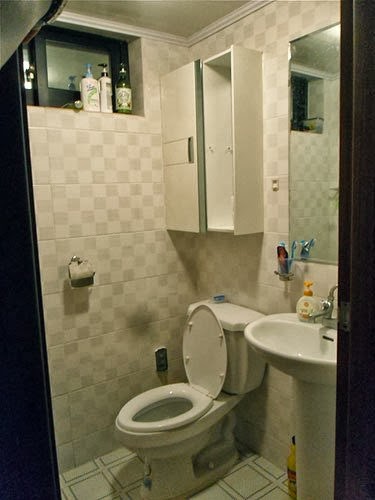 korean apartment bathroom, asian bathroom
