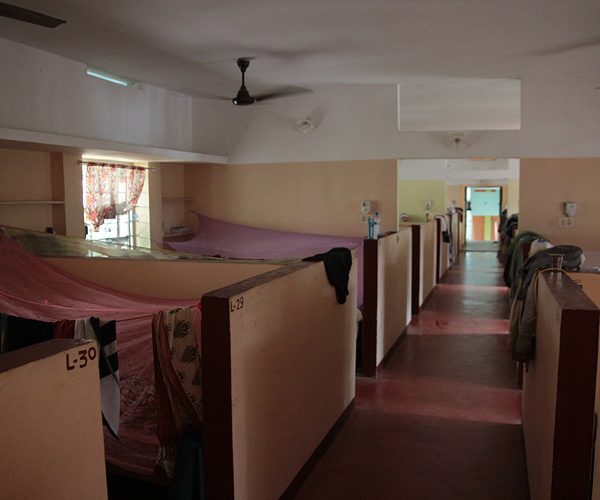 dorms at sivananda ashram, ashrams in india
