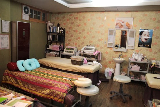 dragon hill spa facial, korean jjimjilbangs, korean bathhouses