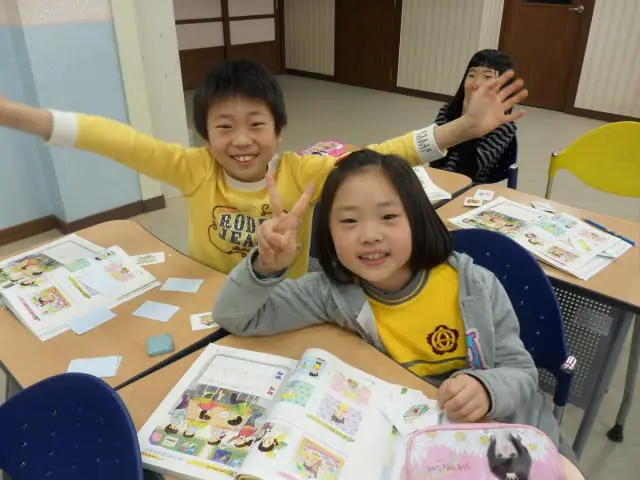 teaching english in a public school in Korea, why teach English in Korea