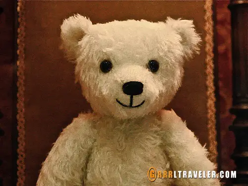 teddy bear museum, teddy bear, korean drama goong bear, korean drama locations on jeju island