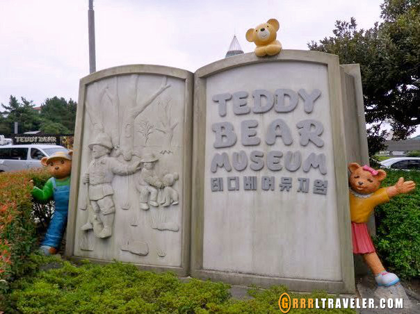 jeju teddy bear museum entrance