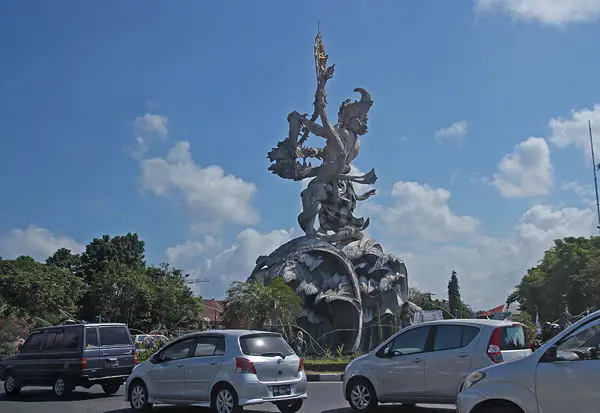 Bali junction statue