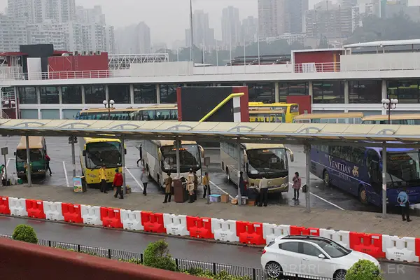 Free shuttle buses to Macau casinos 