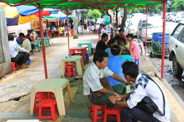 Street food stalls in Southeast Asia, Street food in Asia