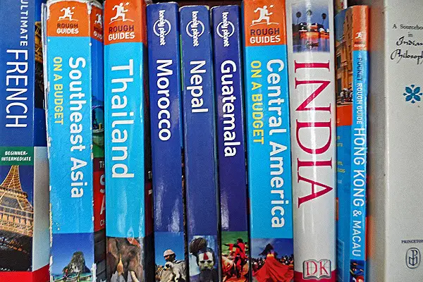 guidebooks, lonely planet, guidebooks