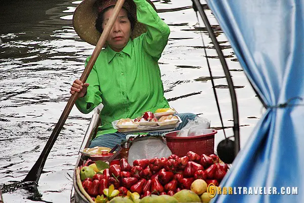 floating markets in thailand, popular floating markets in thailand
