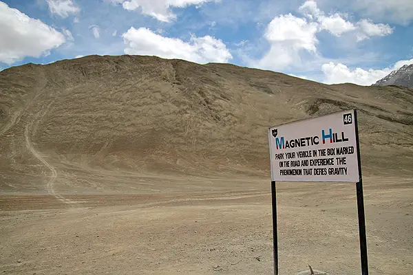magnetic hill ladakh, ladakh travel guide, what to do in ladakh leh