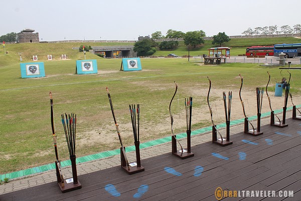 suwon archery, archery in korea, joseon warrior, suwon attractions