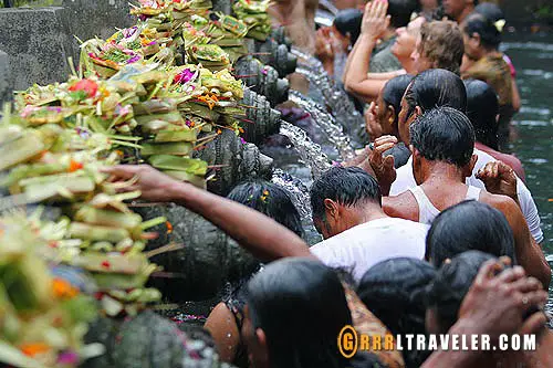 18 things to know before you go to bali, bali travel guide, travel to southeast asia, southeast asia travel, popular destinations in indonesia, travel to indonesia, travel to bali, balispirit, puranama, full moon ceremony