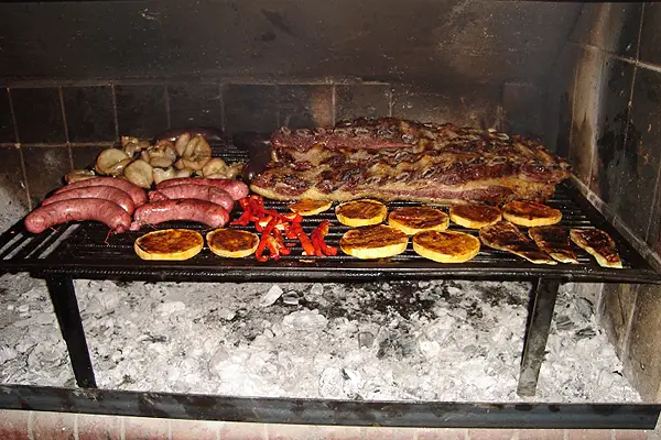 asado, argentinian asado, argentinian food, must try argentinian foods