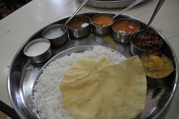 Vegetarian Travel Tips: Countries that are vegetarian, indian thali