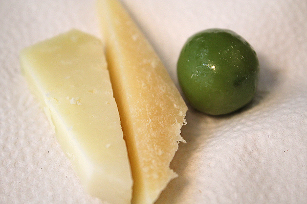 cheese and olives, food tours nyc, best food tours new york, ahoy food tours nyc