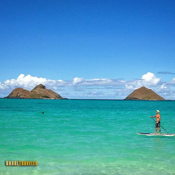 lanikai beach, paddle boarder in hawaii, paddle boarding, things to do at lanikai beach