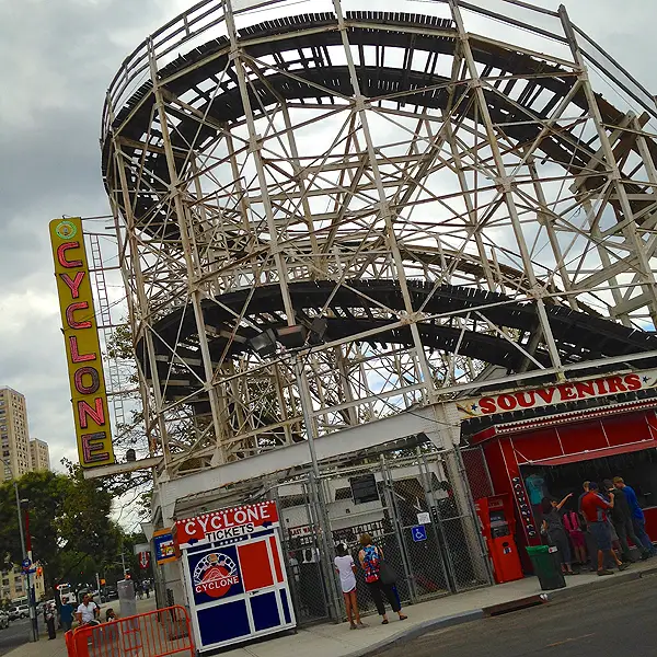 Cyclone Rollercoaster, top attractions Coney Island
