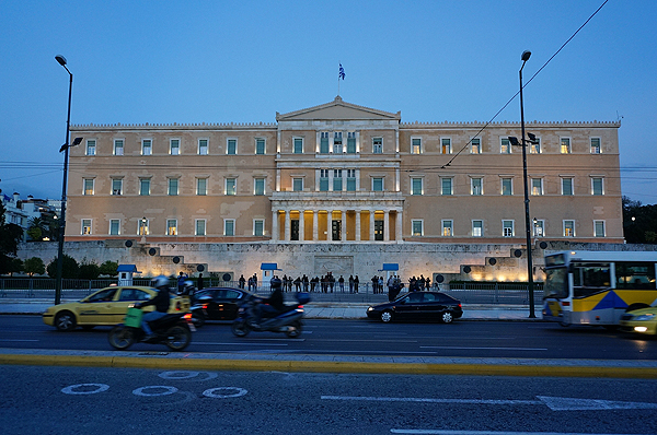 parliament building, syntagma square, things to do in athens, athens travel guide