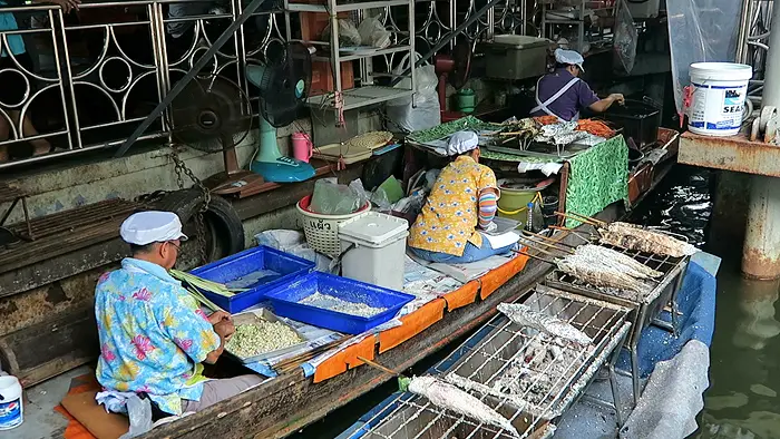 Taling Chan Floating Market, floating markets of bangkok, floating markets bangkok