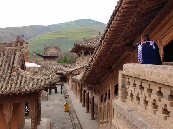 qutan monastery in ledu, qinghai tourism, qinghai highlights, best of qinghai, first impressions qinghai, ledu 