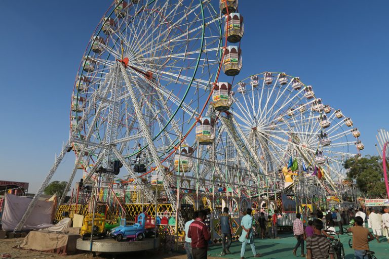 Pushkar ferris wheel