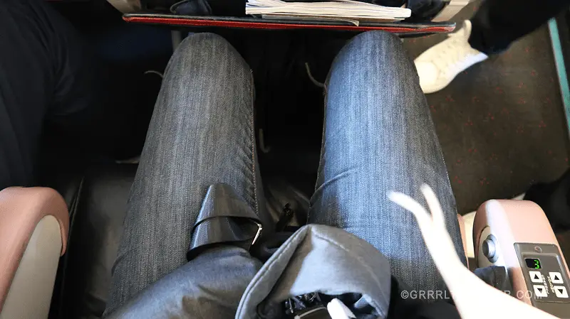 turkish airlines economy seat space