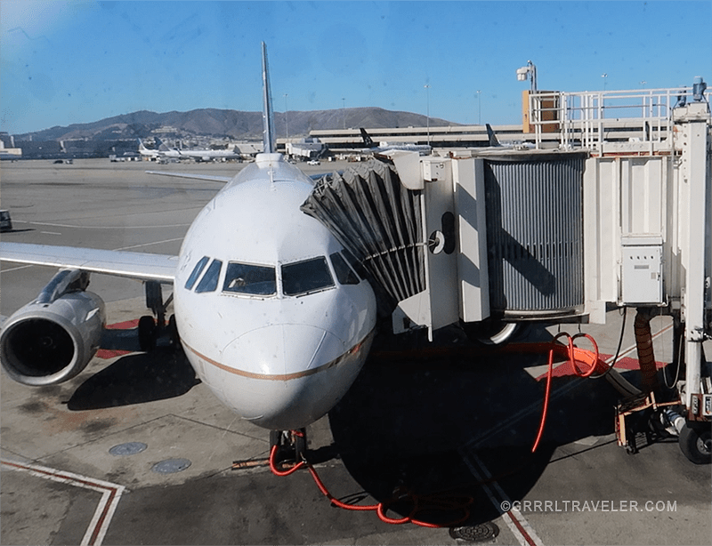 turkish airlines plane