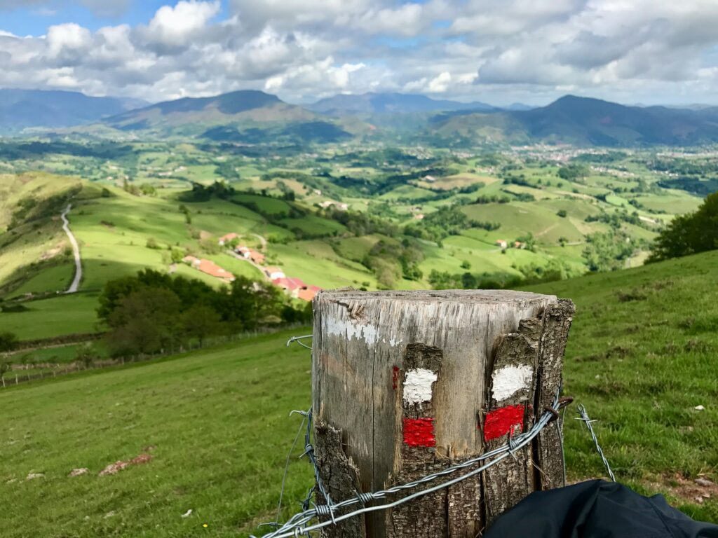 Camino de Santiago Saint michel, aquitaine limousin poitou charentes france