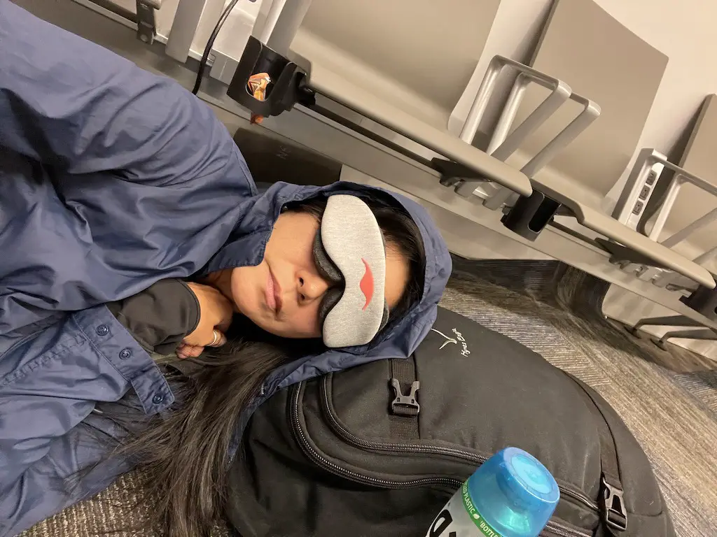 manta sleep mask sleeping in airports