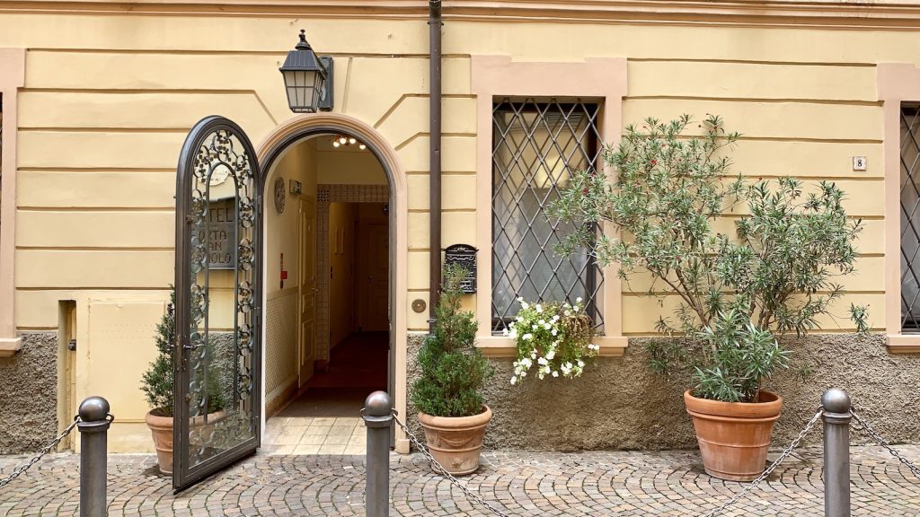 bologna porto san mamolo hotel